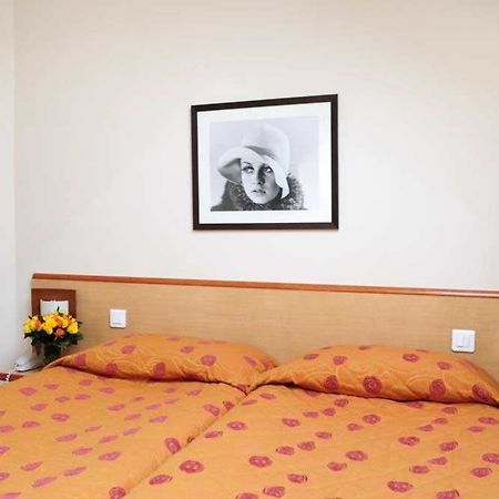 Hotel Hospitel Париж Екстериор снимка
