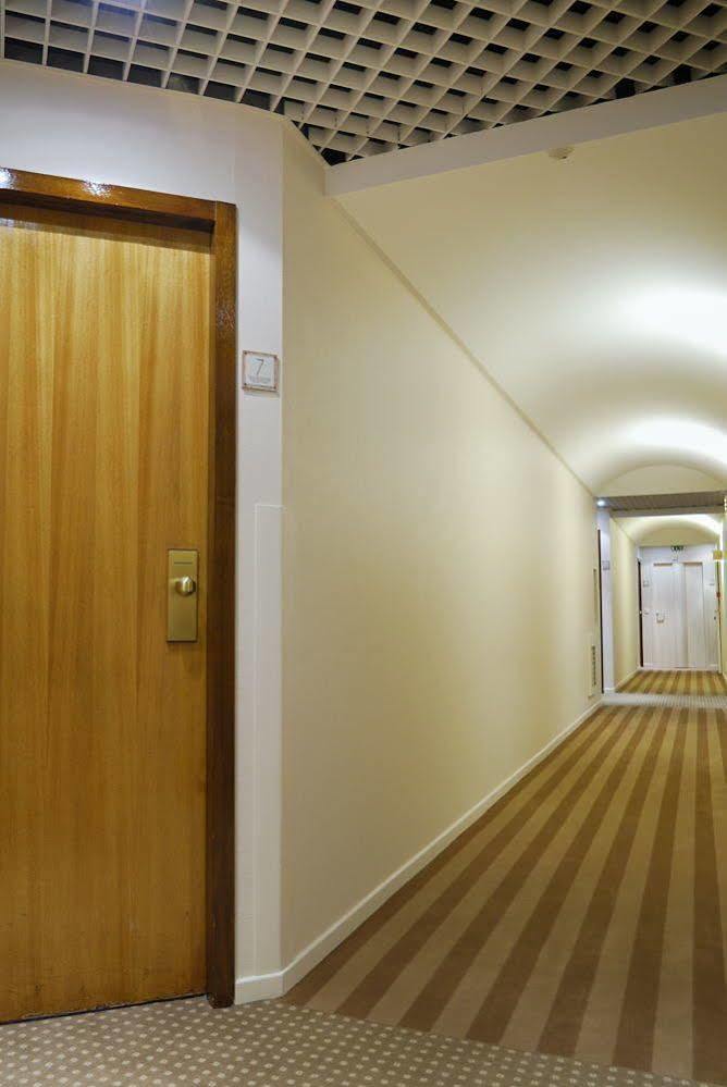 Hotel Hospitel Париж Екстериор снимка